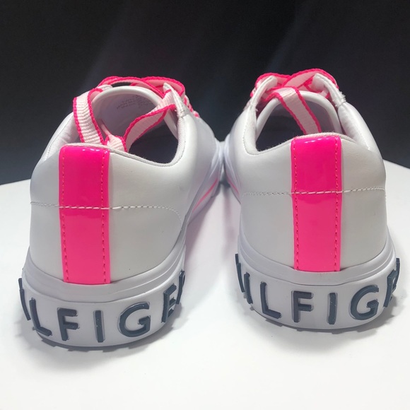 NEW⭐️⭐️⭐️TOMMY HILFIGER FLINT SNEAKERS - Picture 8 of 14